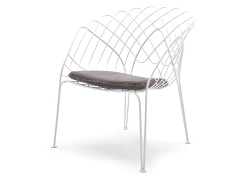 Swirl armchair